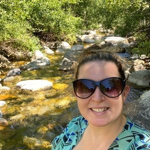 Meet your Posher, Nikki